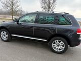Volkswagen VW TOUAREG 7L V6 3,2 - Volkswagen Touareg mit Benzin-Antrieb: Geländewagen, 3.2