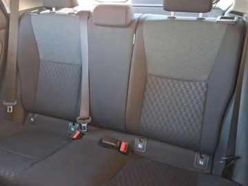 Toyota Yaris - 11
