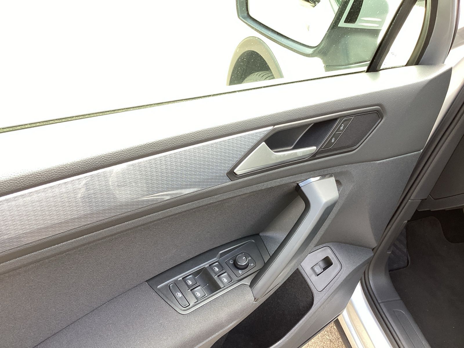 Volkswagen Tiguan - Bild 17