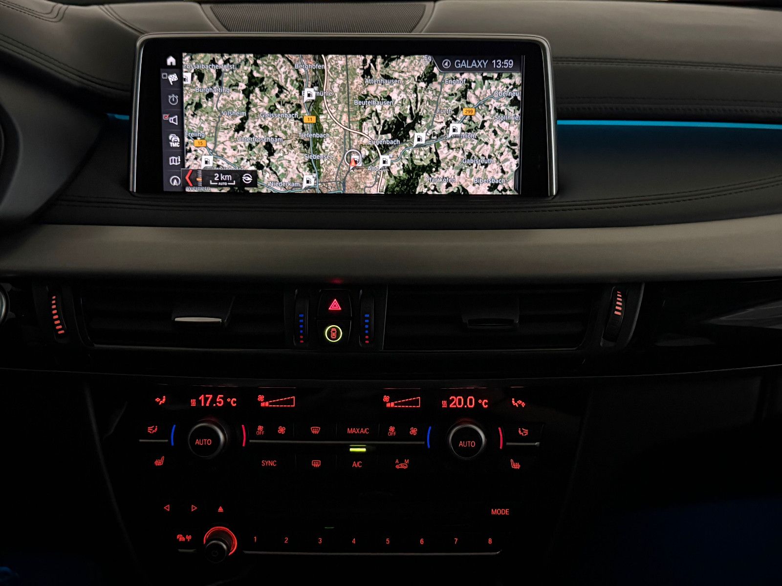 Fahrzeugabbildung BMW X6 xDrive 30 d M SPORT/LED/ACC/H&K/AHK/eGSD