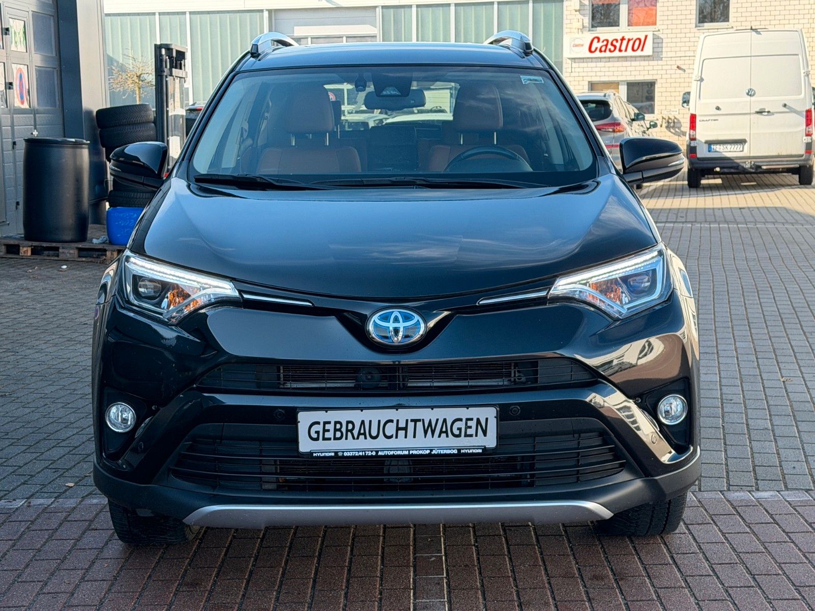 Fahrzeugabbildung Toyota RAV 4 2.5 Hybrid Executive 4x4 *Nav*AHK*LED*RFK*