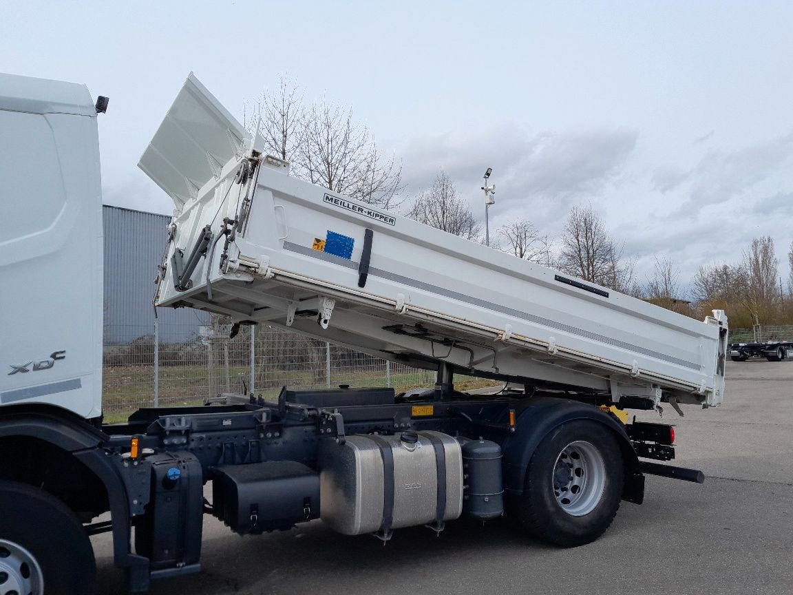 Fahrzeugabbildung DAF FA XDC 450
