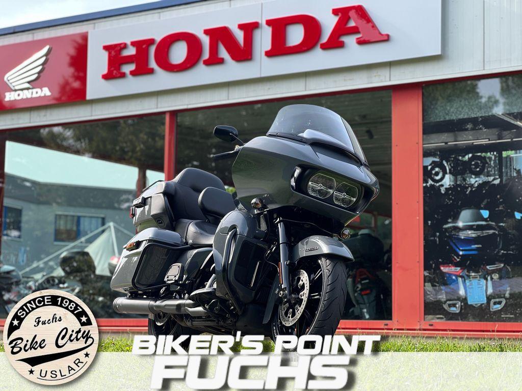 Harley-Davidson FLHTK Road Glide Limited Traumbike!!!