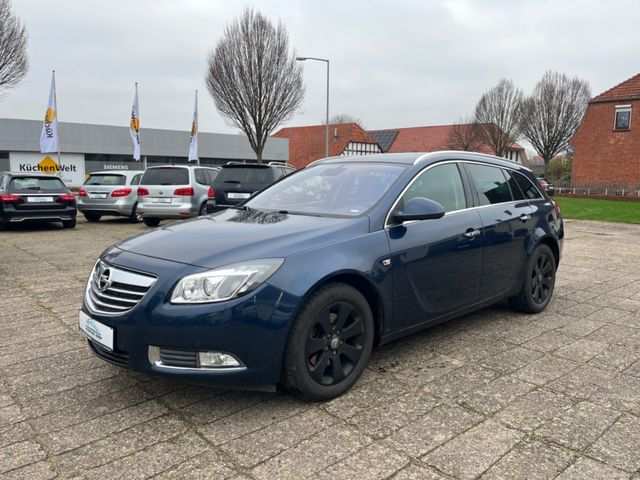 Opel Insignia A Sports 2.0 CDTI,Xenon,Klima,TÜV NEU