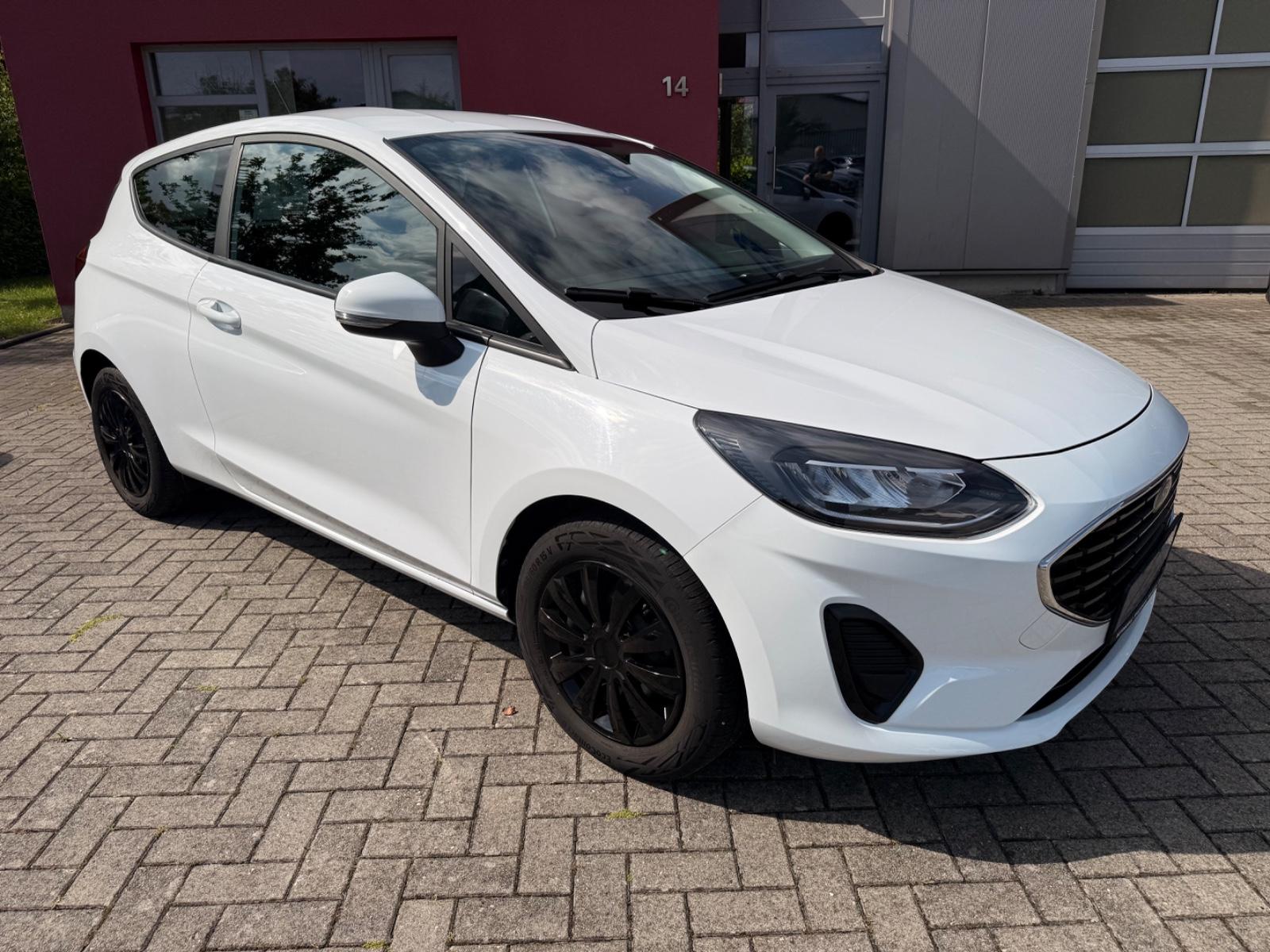 Ford Fiesta COOL&CONNECT CarPlay / Android Auto