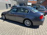 BMW 325i A Leder Xenon PDC 94.200KM - BMW 325 mit Benzin-Antrieb: Limousine, Automatik