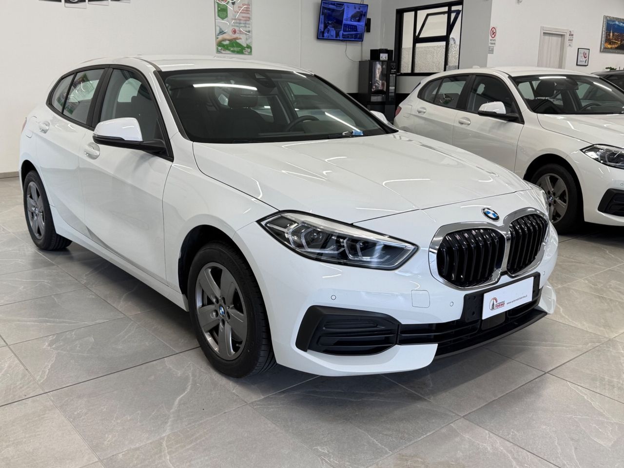 BMW Bmw 118 118i 5p. Business Advantage imagem 2