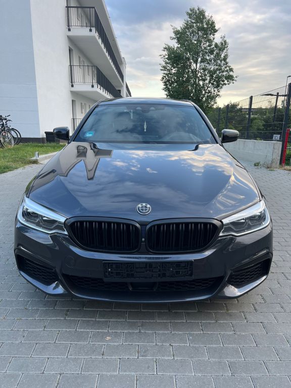 Image of BMW 530