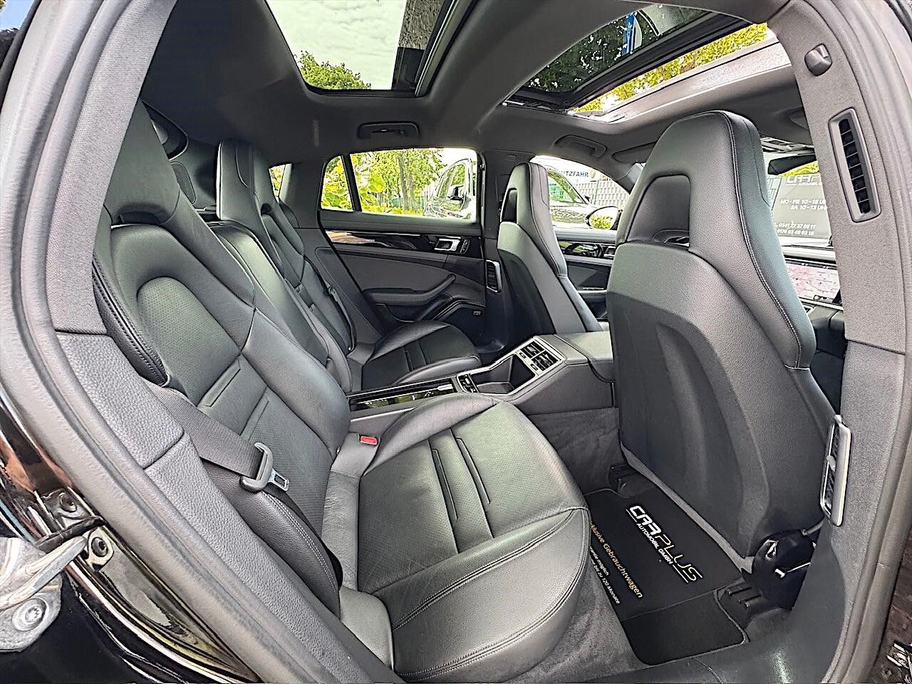 Fahrzeugabbildung Porsche Panamera 4 S Sport Chrono *Pano*Sportabgas*LED*