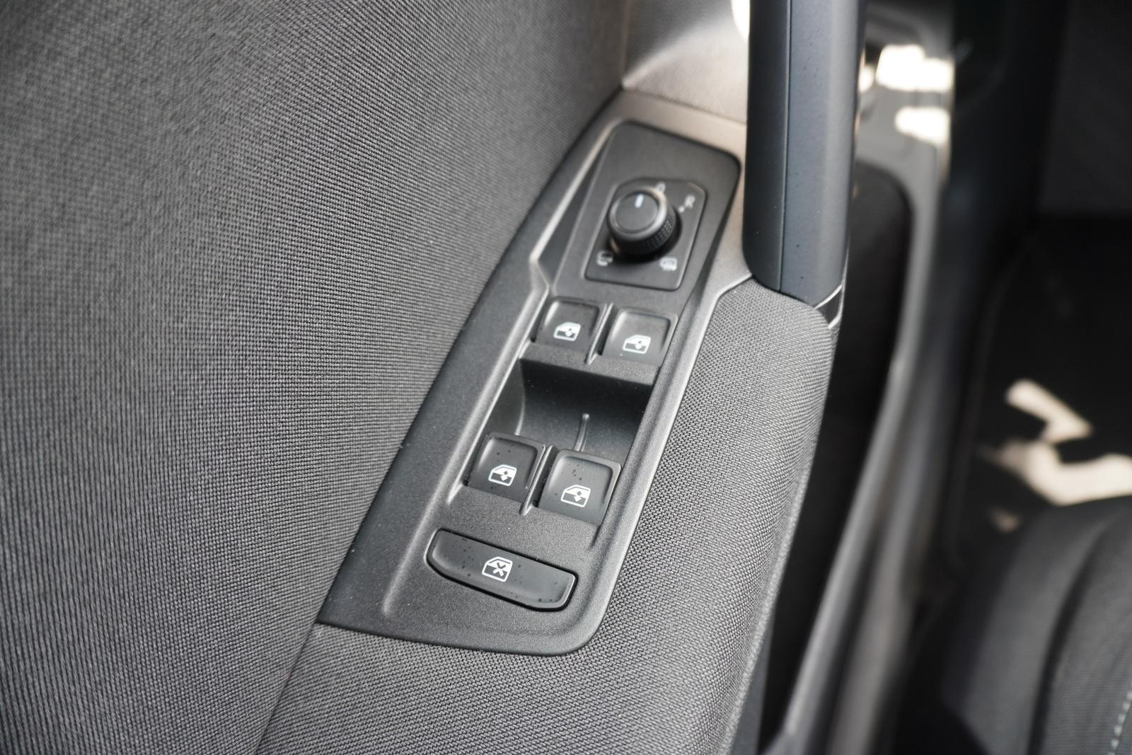 Volkswagen Tiguan 1.5 TSI DSG Life LED Navi Standheizung, миниатюра 20