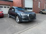 Audi Q7 3.0 TDI quattro 3x S-Line - Audi Q7 in Mönchengladbach