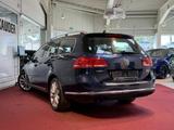 Volkswagen Passat Variant 2.0 TDI DSG Highline *Klima*PDC* - Volkswagen Passat aus 2011: TDI