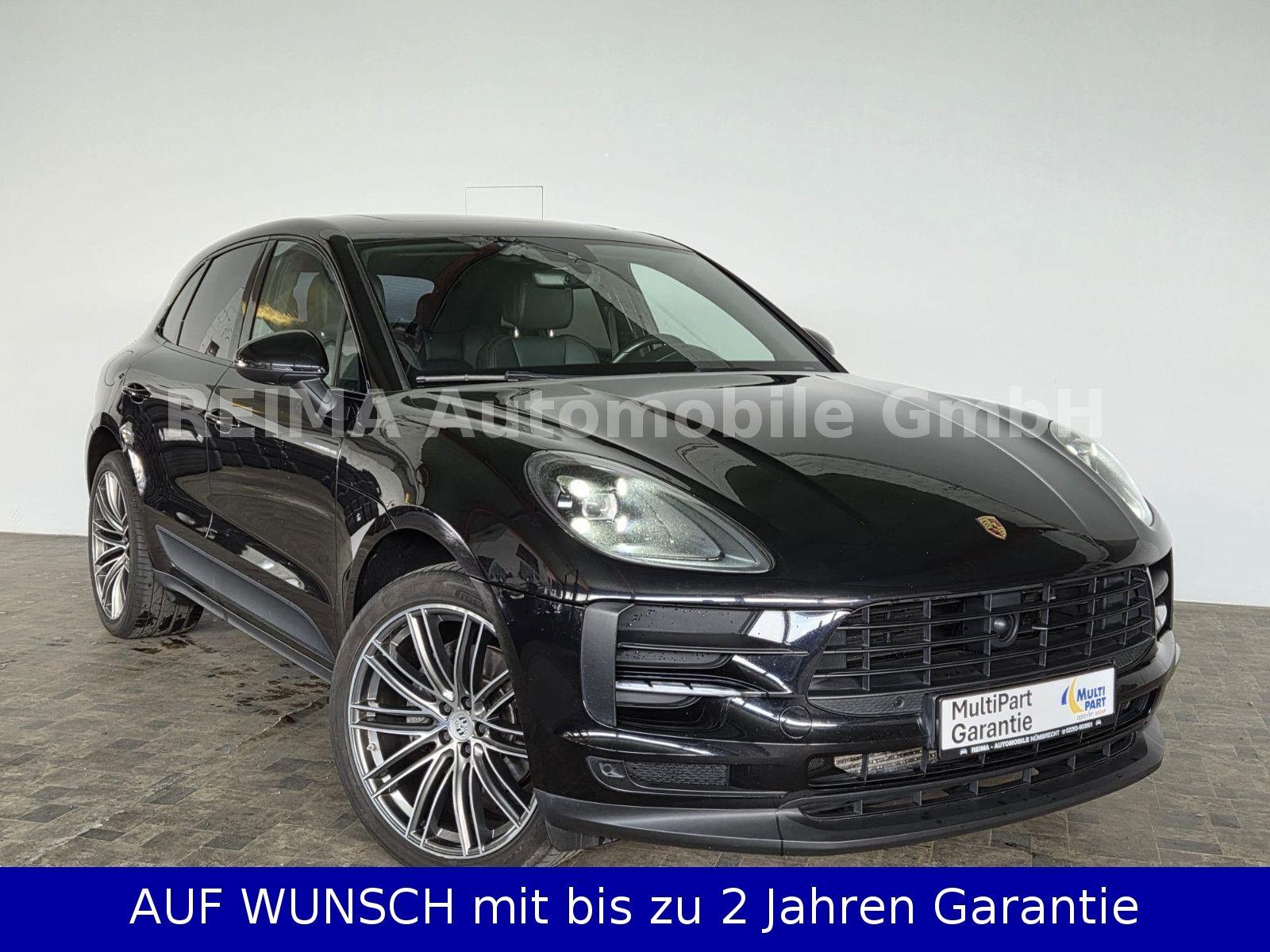 Fahrzeugabbildung Porsche Macan 2,0i, , LED, Standheizung, Luft, Pano