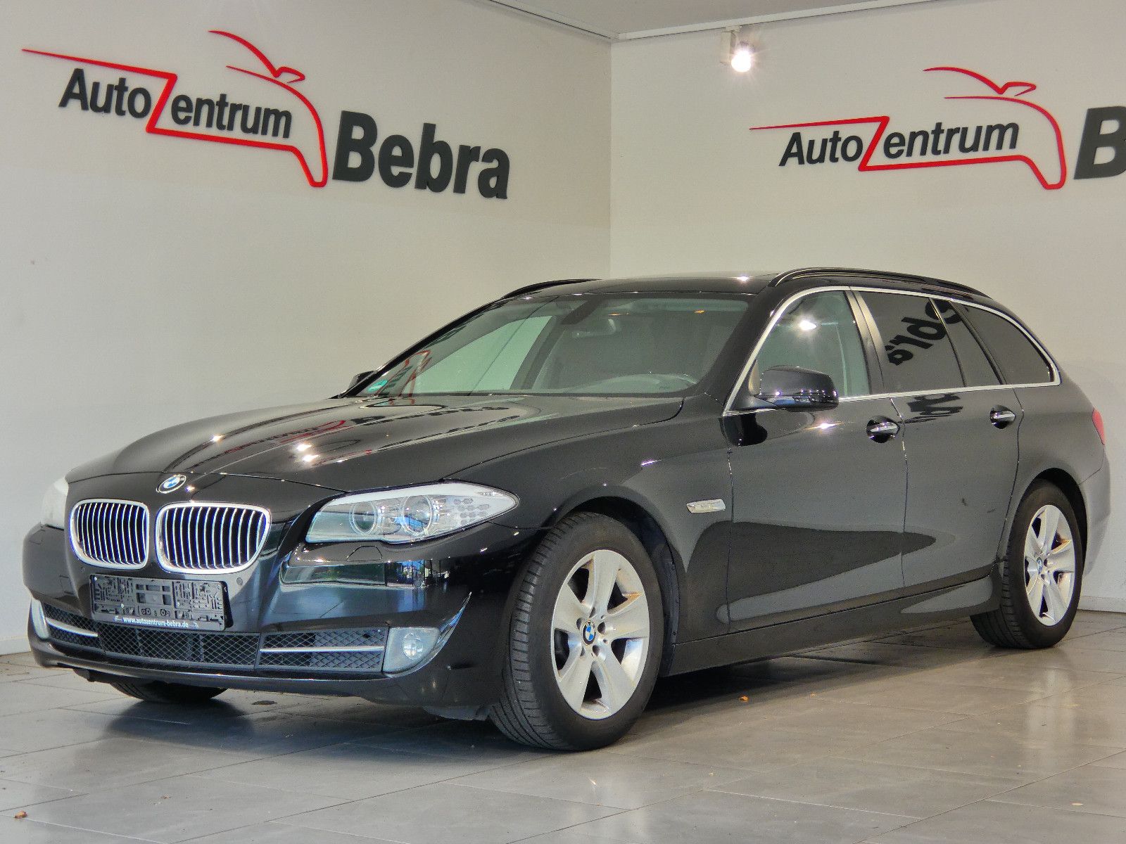 BMW BMW 520 d Touring Panorama/Xenon/Navi/Leder/SHZ/PD