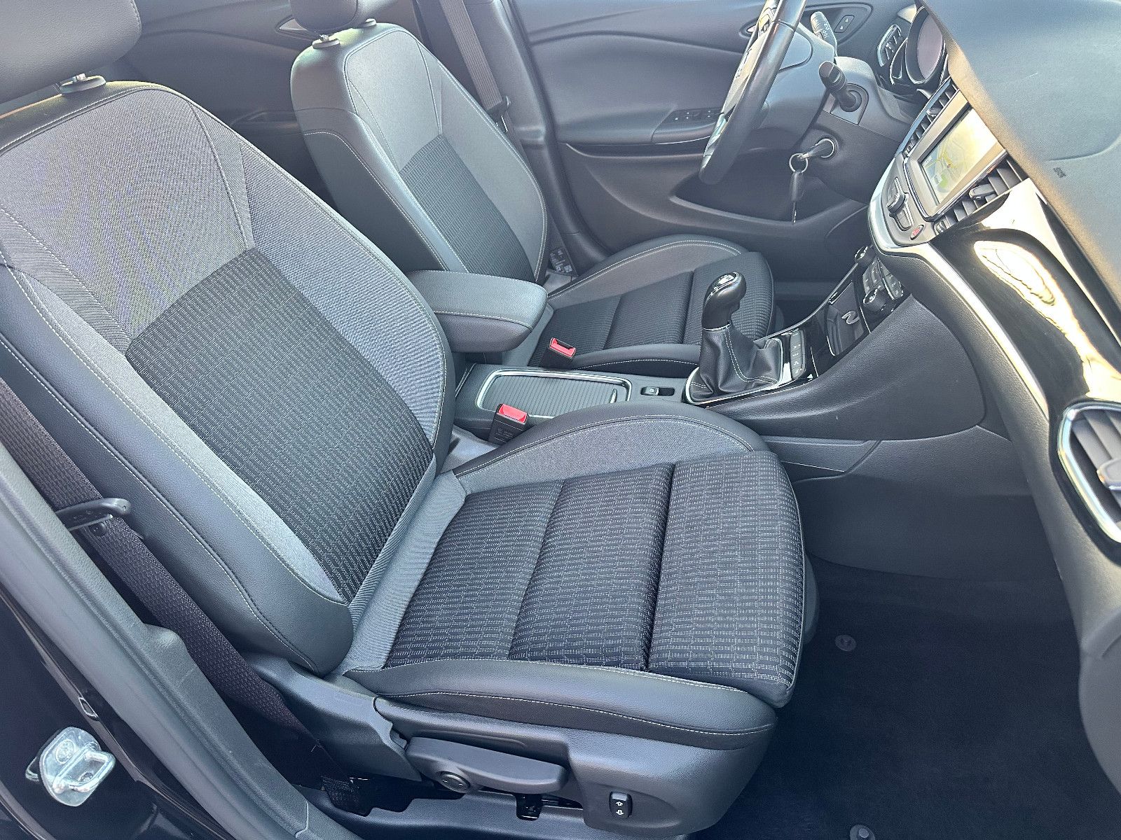 Fahrzeugabbildung Opel ASTRA K ELEGANCE*MOD.2022+LED+KAMERA+NAVI*