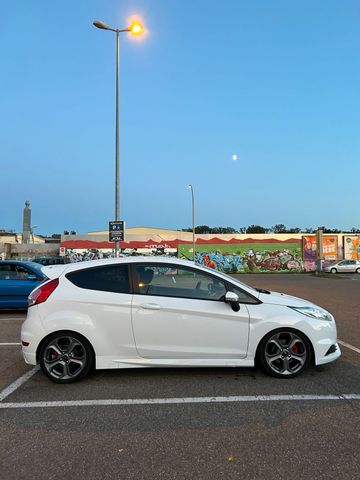 Ford Fiesta ST MK7