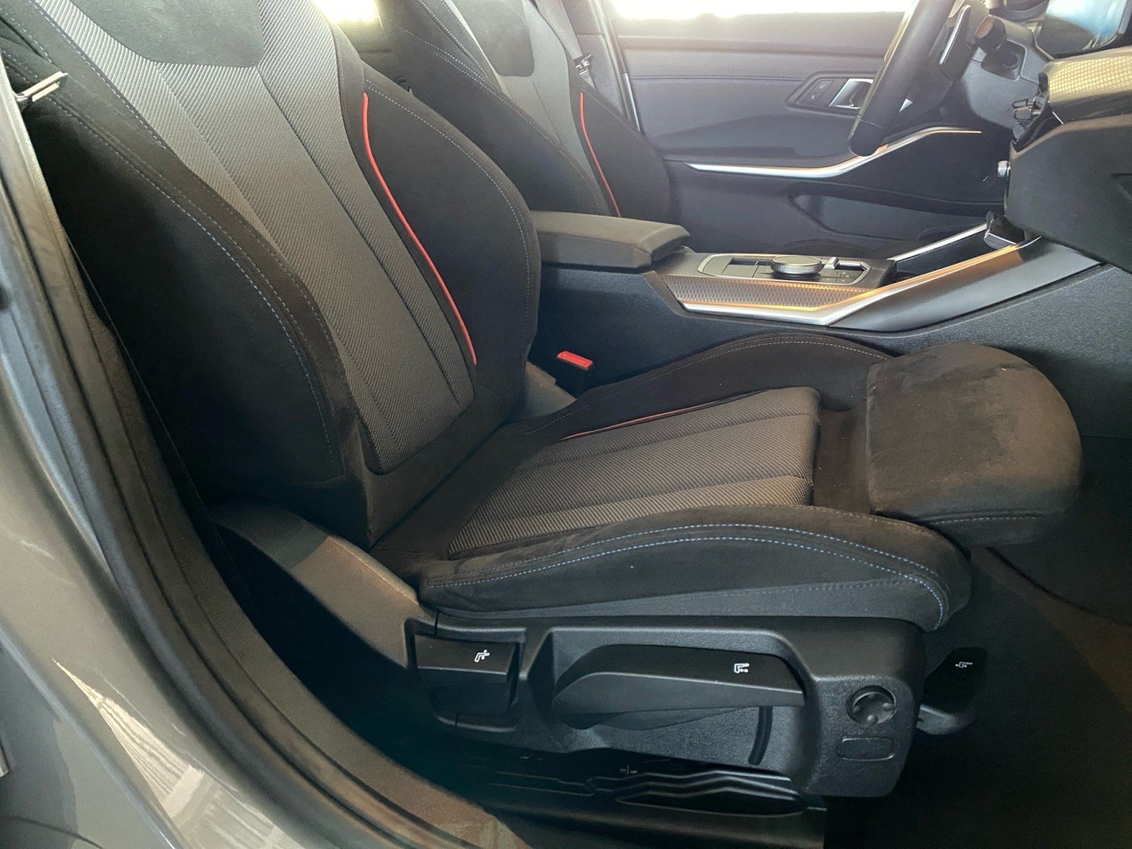 BMW 320 - Bild 13