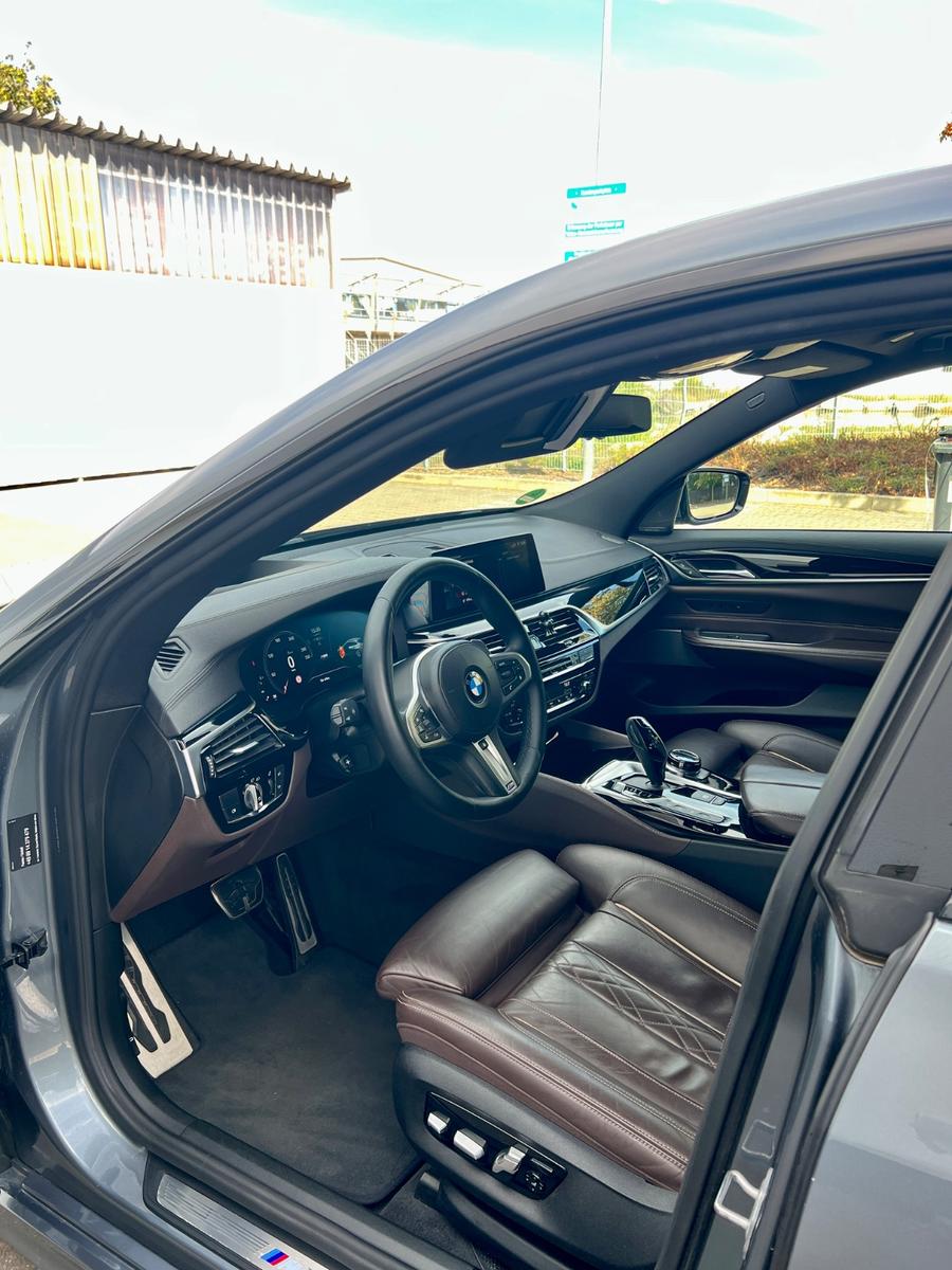 BMW 640i xDrive GT xDrive Allradlenkung Luftf. LED 