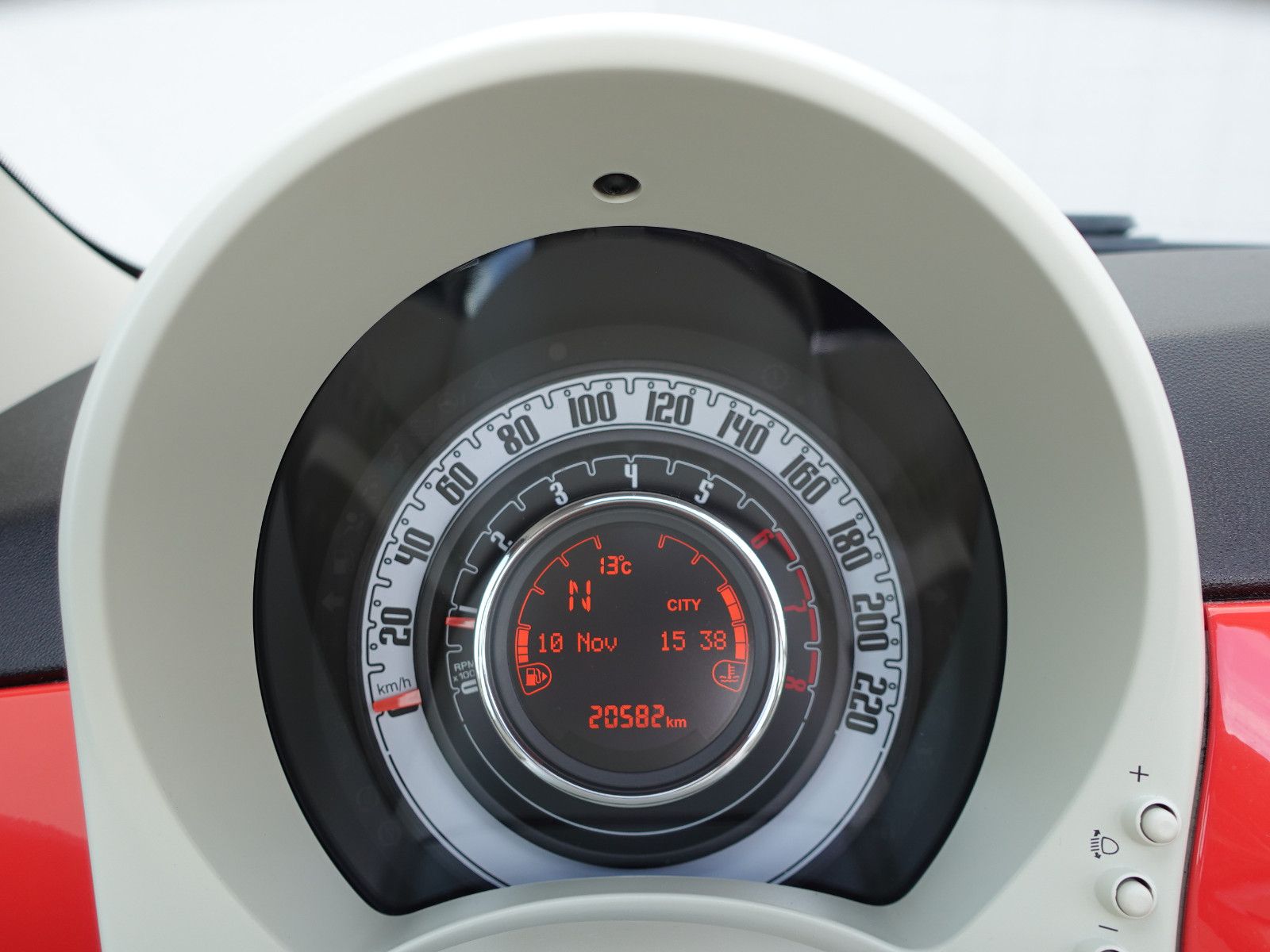 Fahrzeugabbildung Fiat 500C 1.2 LOUNGE Automatik Klima,LM-Felgen,USB