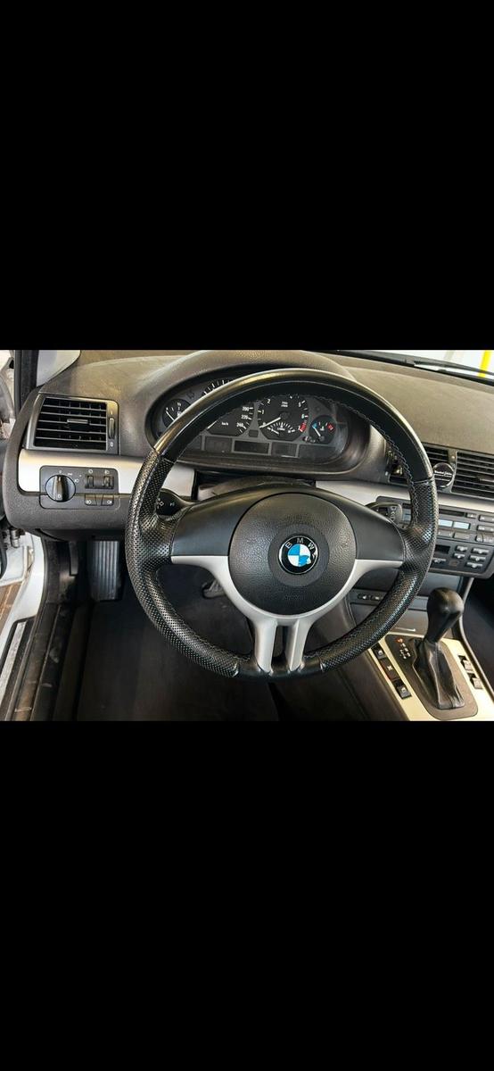 BMW 320 2004 — photo 7