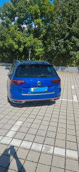 Volkswagen Passat 2.0 TSI OPF 140kW DSG Elegance Elegance - VW Passat von privat