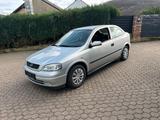 Opel Astra 1.6 Comfort - Opel Astra Comfort mit Benzin-Antrieb