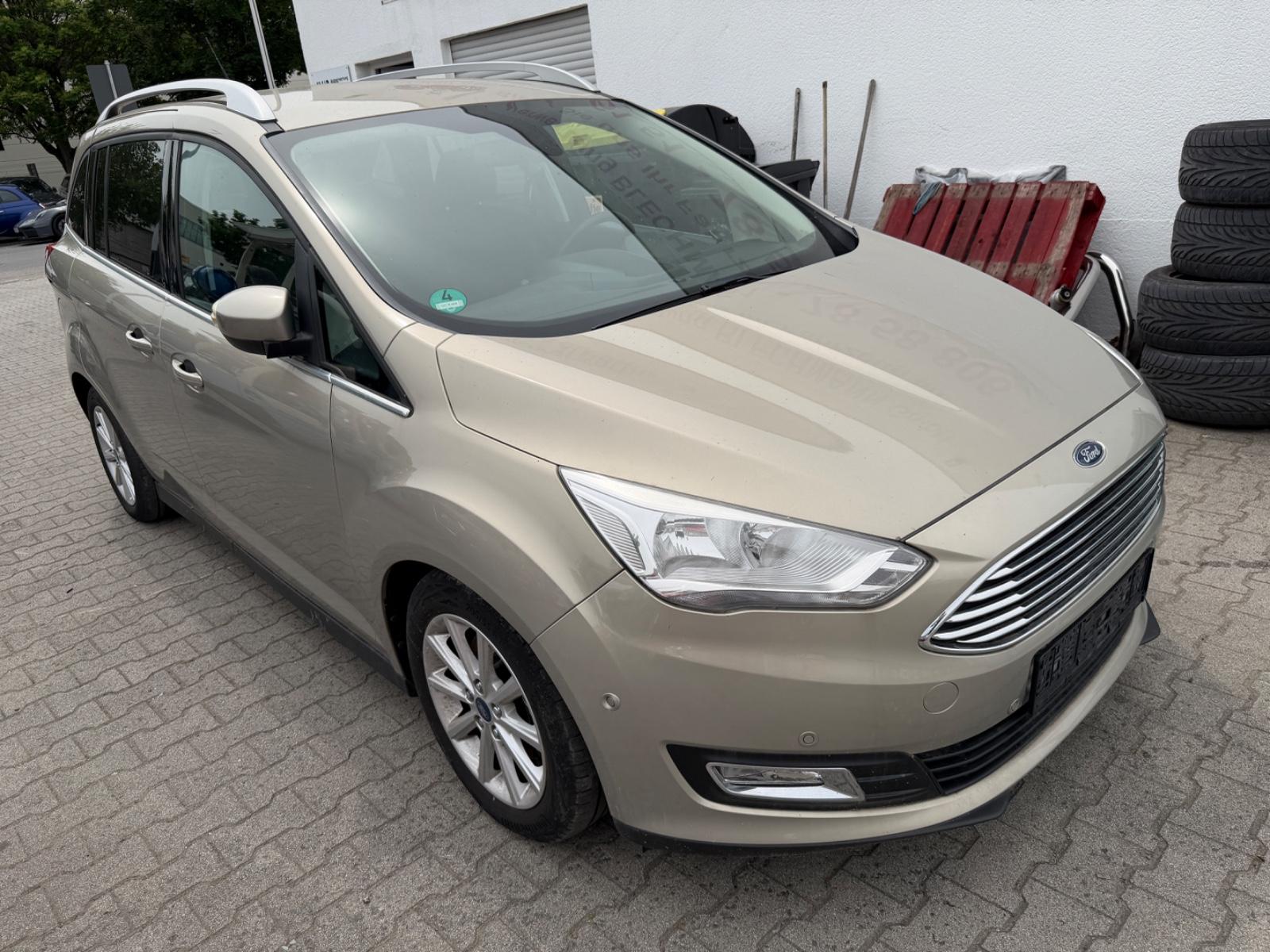 Ford Grand C-Max Titanium 1.Hand Automatik gepflegt!
