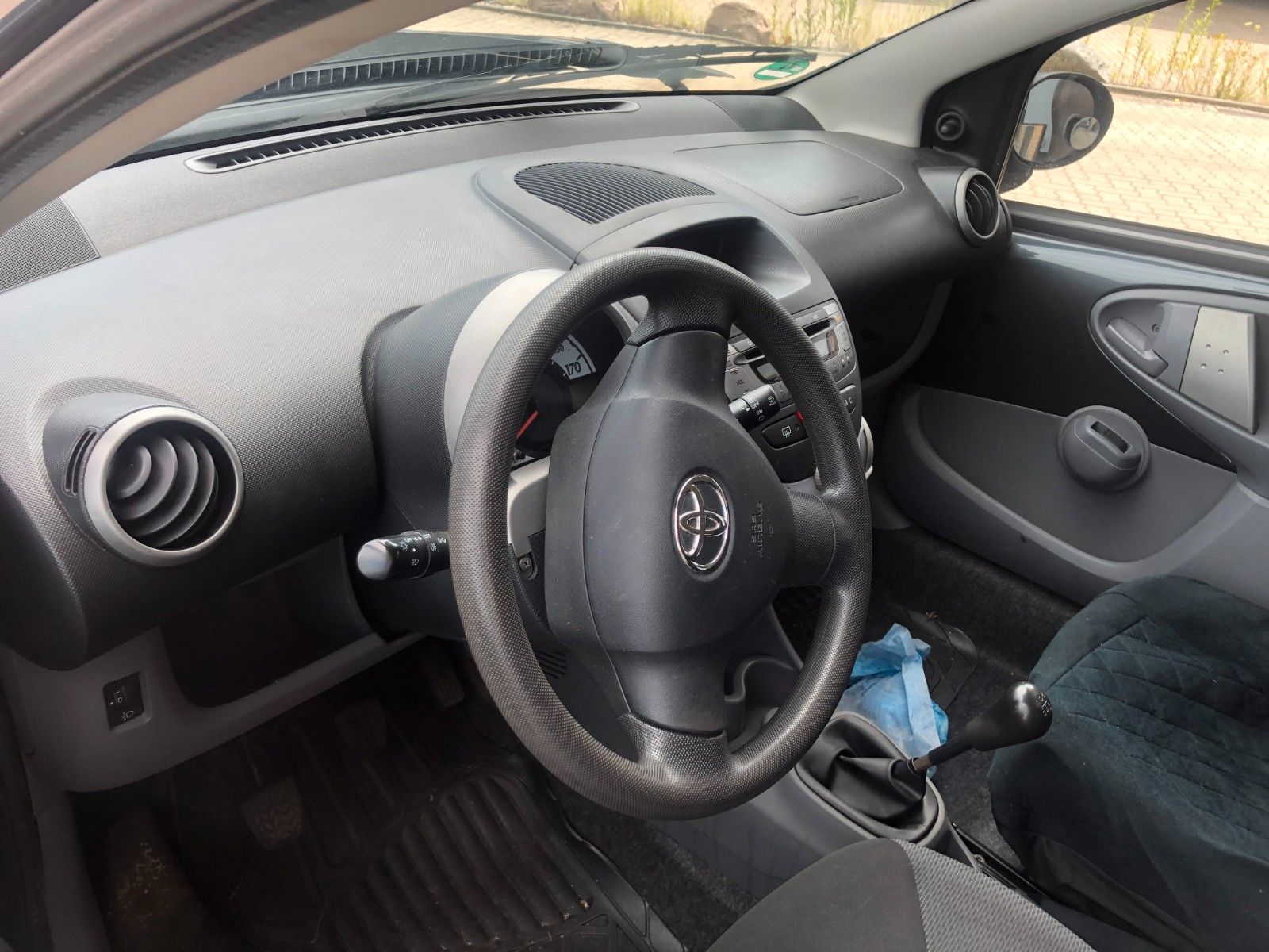 Fahrzeugabbildung Toyota Aygo AYGO Cool Unfall