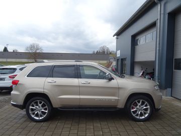 Jeep Grand Cherokee - 10