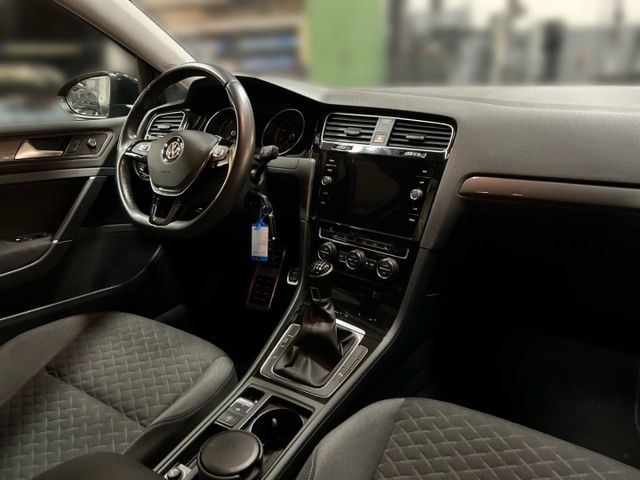 Golf VII Join 1.0 TSI Navi Climatronic Sitzheizu