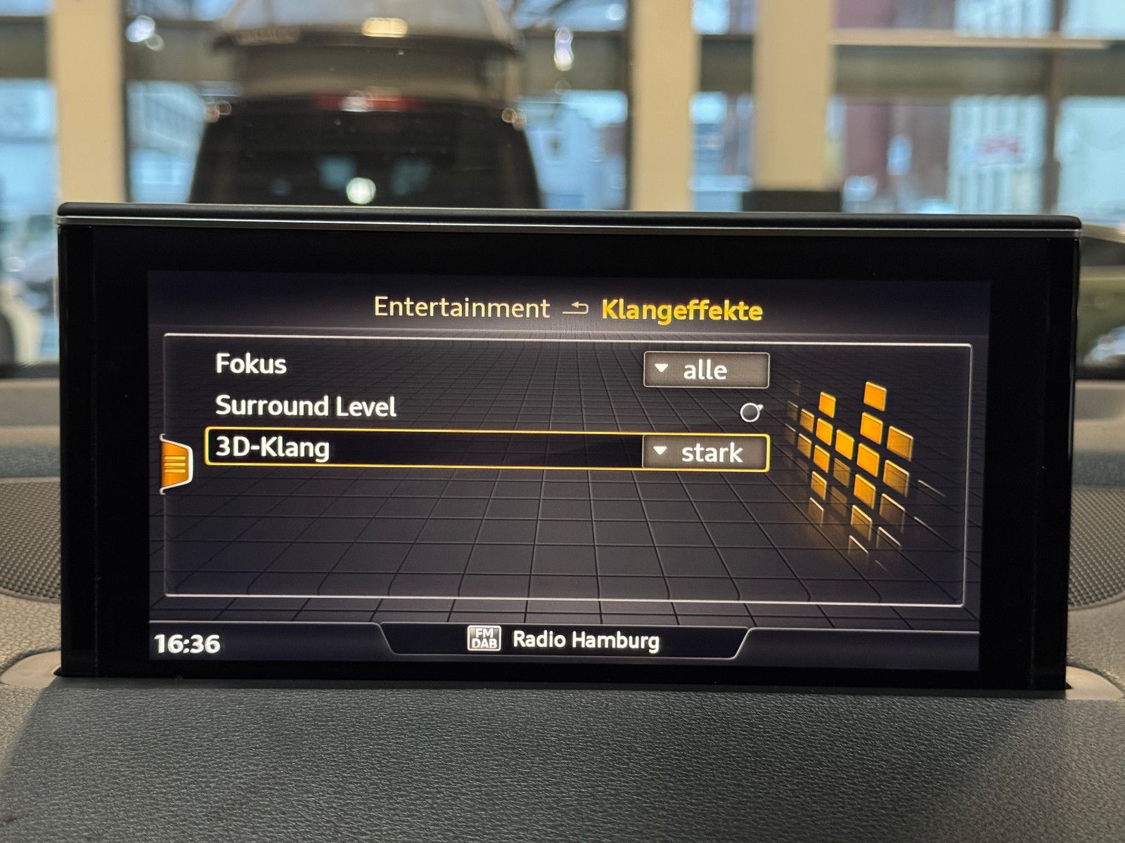 Fahrzeugabbildung Audi Q7 3.0 TDI QUATTRO 3X S-LINE VOLLAUSTATTUNG 21´