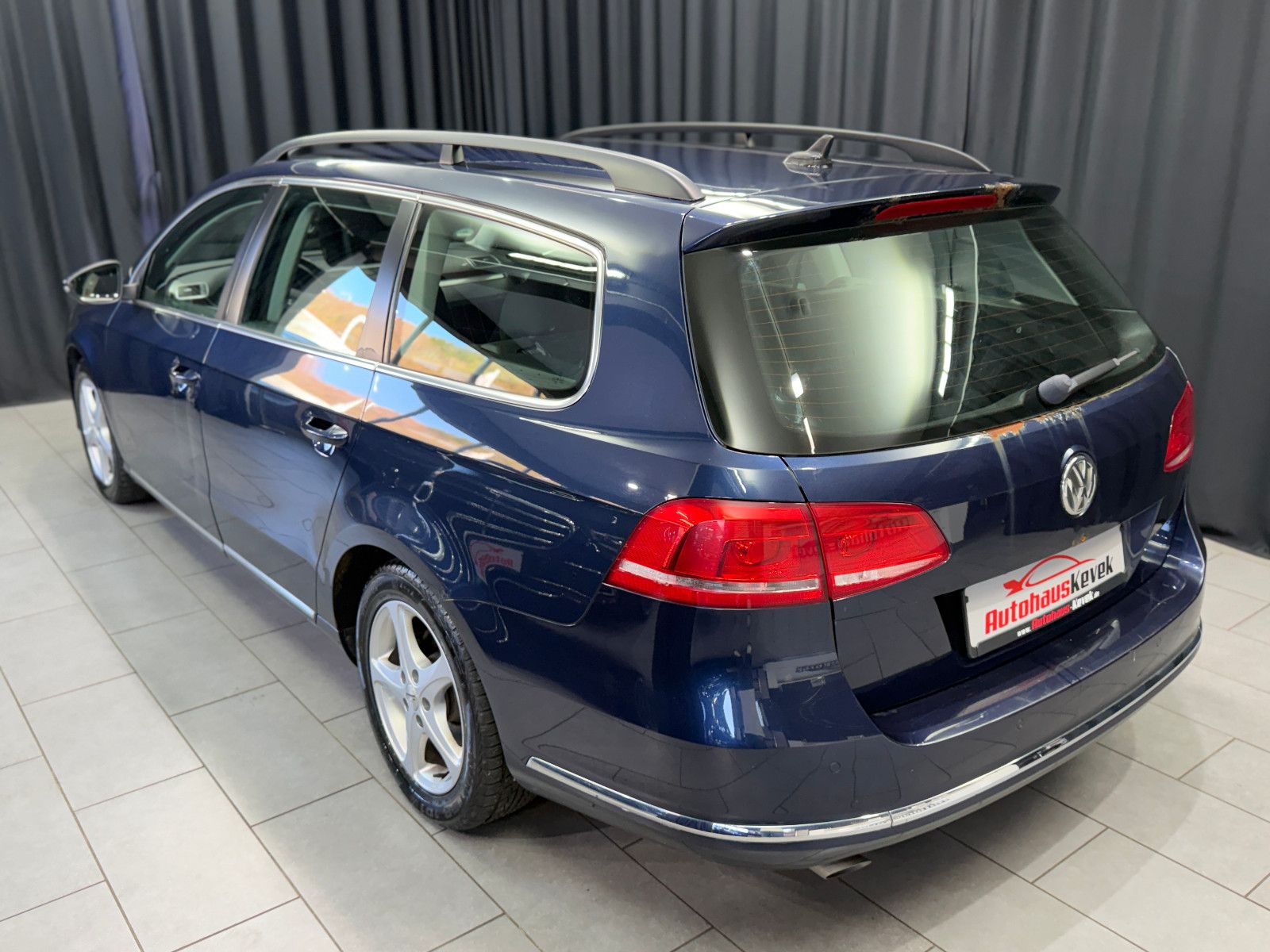 Fahrzeugabbildung Volkswagen Passat Comfortline BlueMotion |PDC|