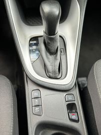 Toyota Yaris - 12