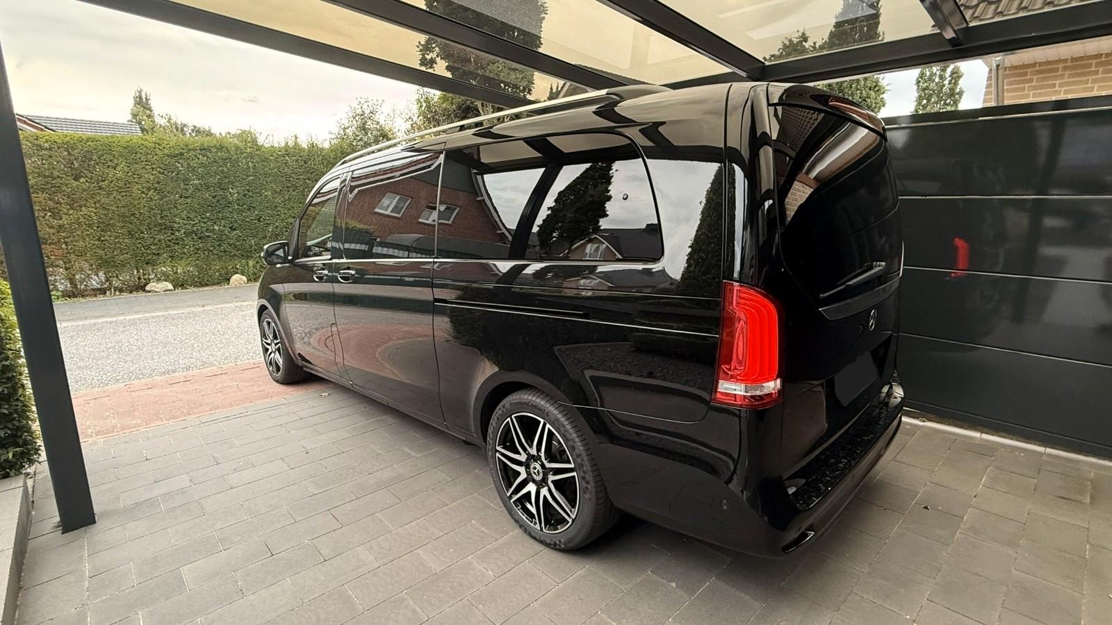 Mercedes-Benz Leder/AHK/2 Schiebetüren/Tisch/Sound