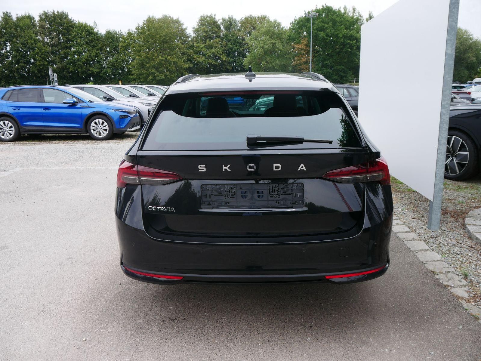 Skoda Octavia Combi 1.5 TSI Selection*ACC*NAVI-ÜBER-SM imagem 3