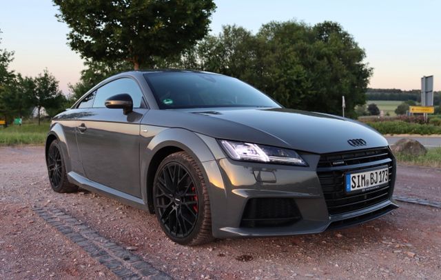 AUDI TT Coupe 2.0 TFSI STronic quattro|Inspektion NEU