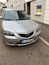 Mazda Stuttgart Feuerbach - gebrauchte Mazda 3 aus dem Jahr 2005