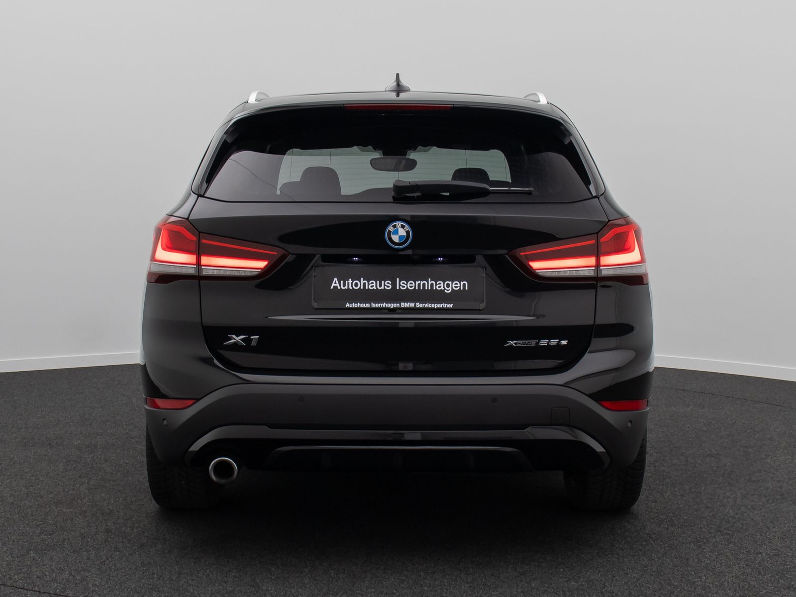 Fahrzeugabbildung BMW X1 xD25e Sport Line Kamera DAB Panorama H/K 18"