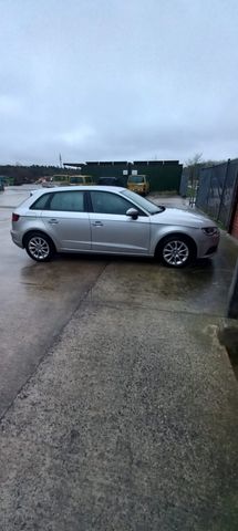 Audi A3 Sportback attraction.klima.