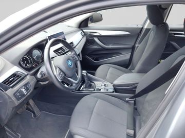 BMW X2 - 10