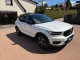 Volvo XC40 D4 AWD R Design Geartronic R Design - Volvo XC40 von privat
