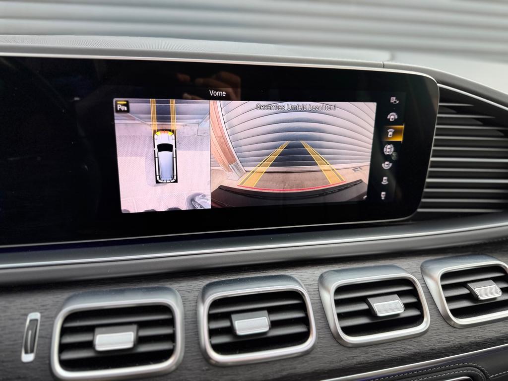 Mercedes-Benz GLS 400