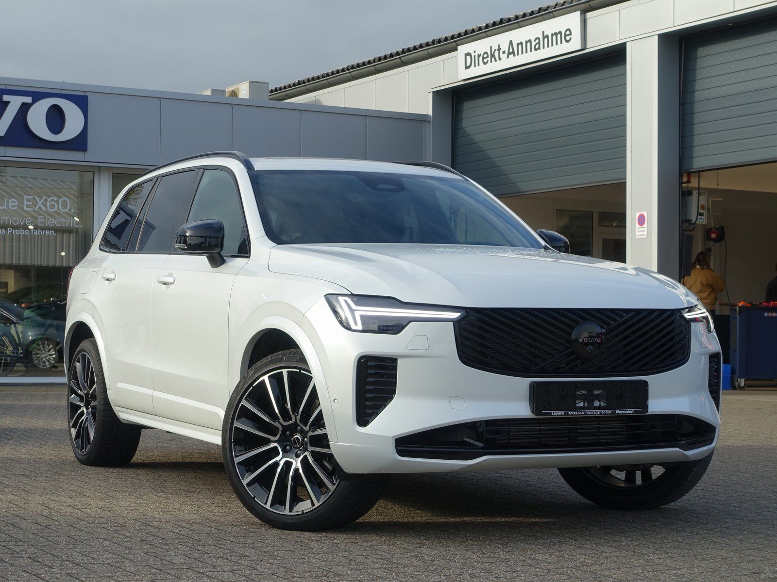 Volvo XC90 Black Edition Ultra T8 AWD Plug-in/FourC imagem 3