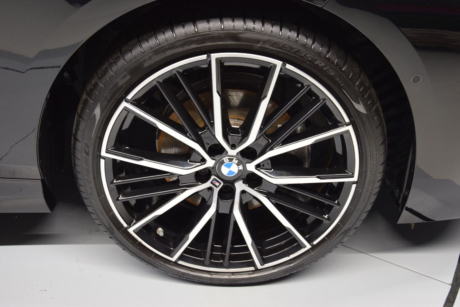 Fahrzeugabbildung BMW 218 i Gran Coupé M Sport H&k Leder Kamera ACC