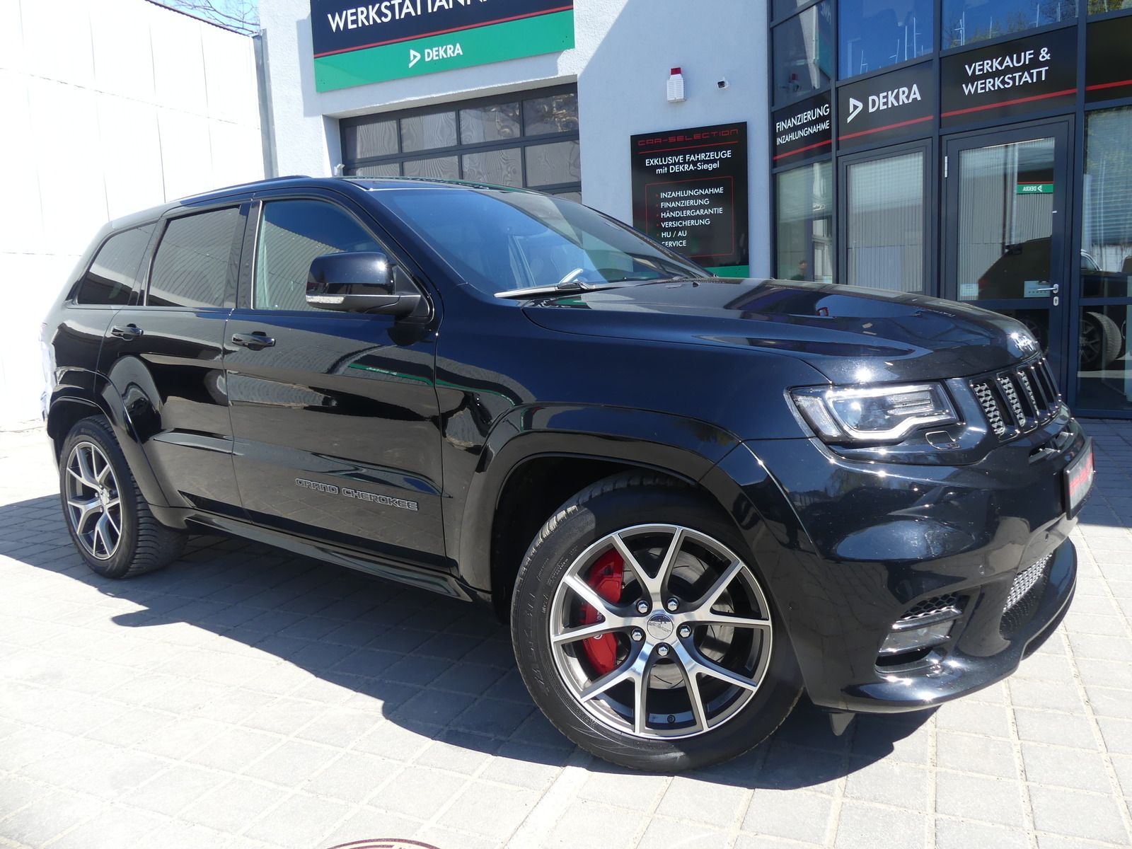 Jeep Grand Cherokee 6.4 V8 HEMI SRT