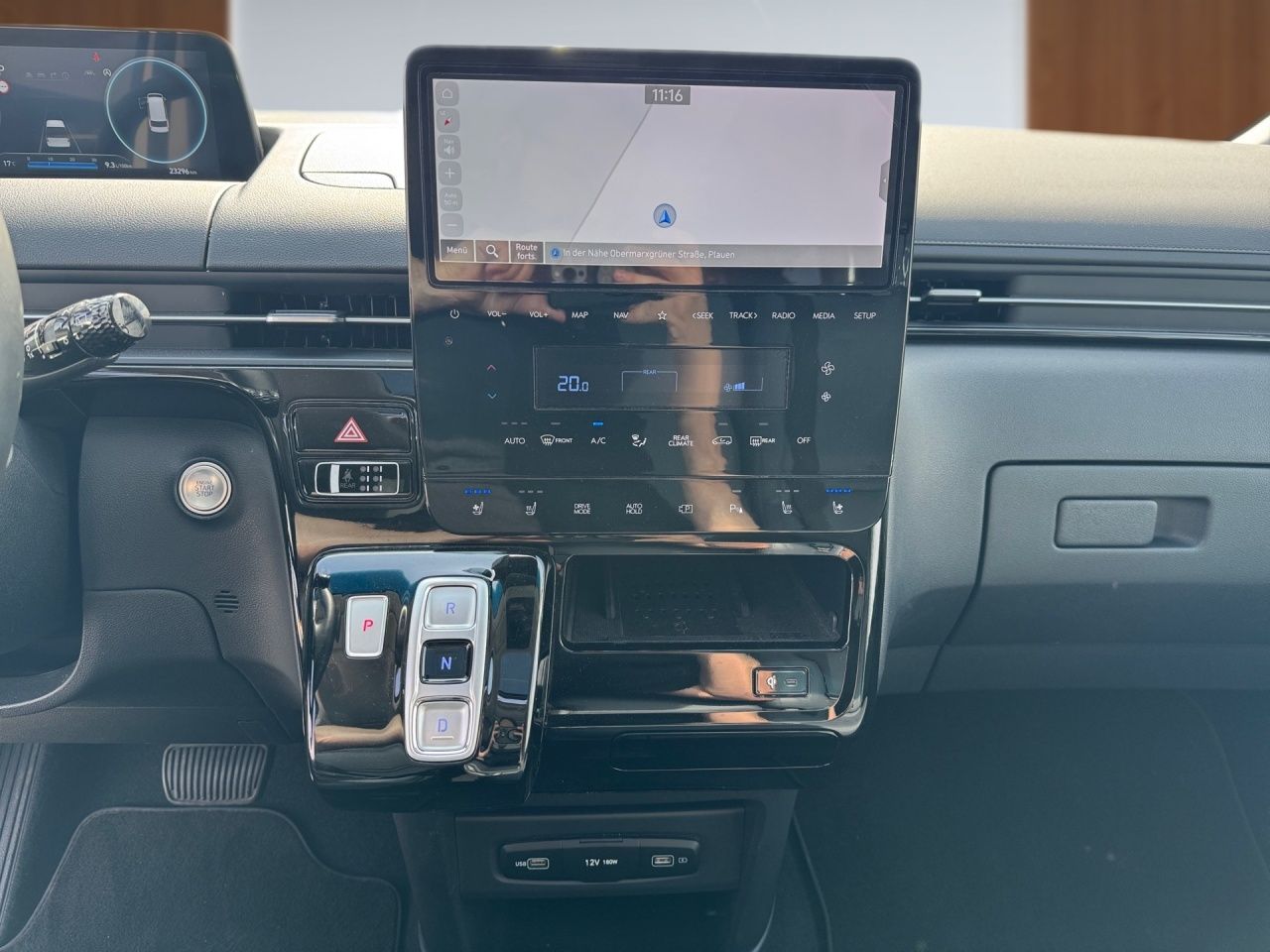 Fahrzeugabbildung Hyundai STARIA PRIME 9-SI*SITZKL*LED*PANO*DISTR*LHZ*360°