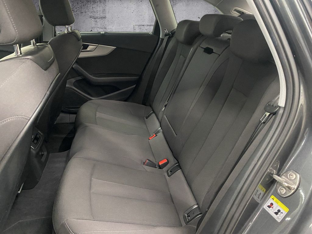Audi A4 - Bild 11