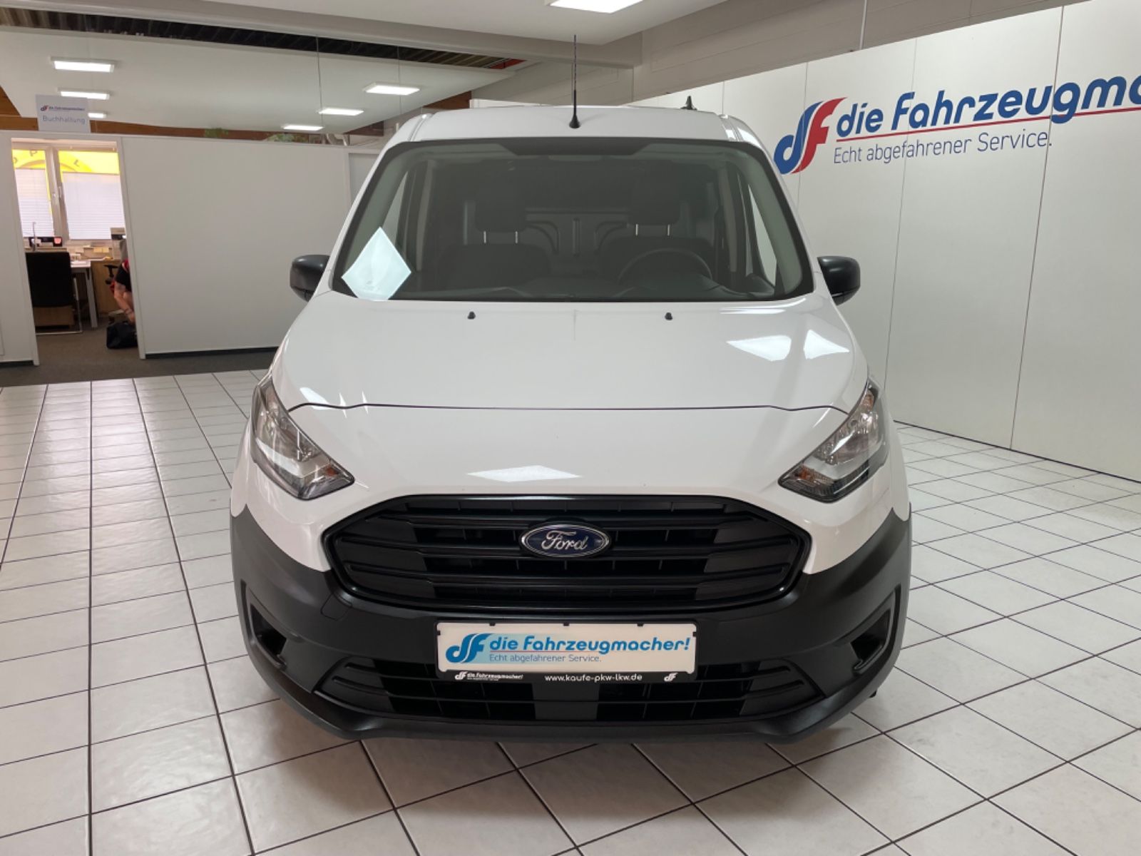 Fahrzeugabbildung Ford Transit Connect Kasten lang