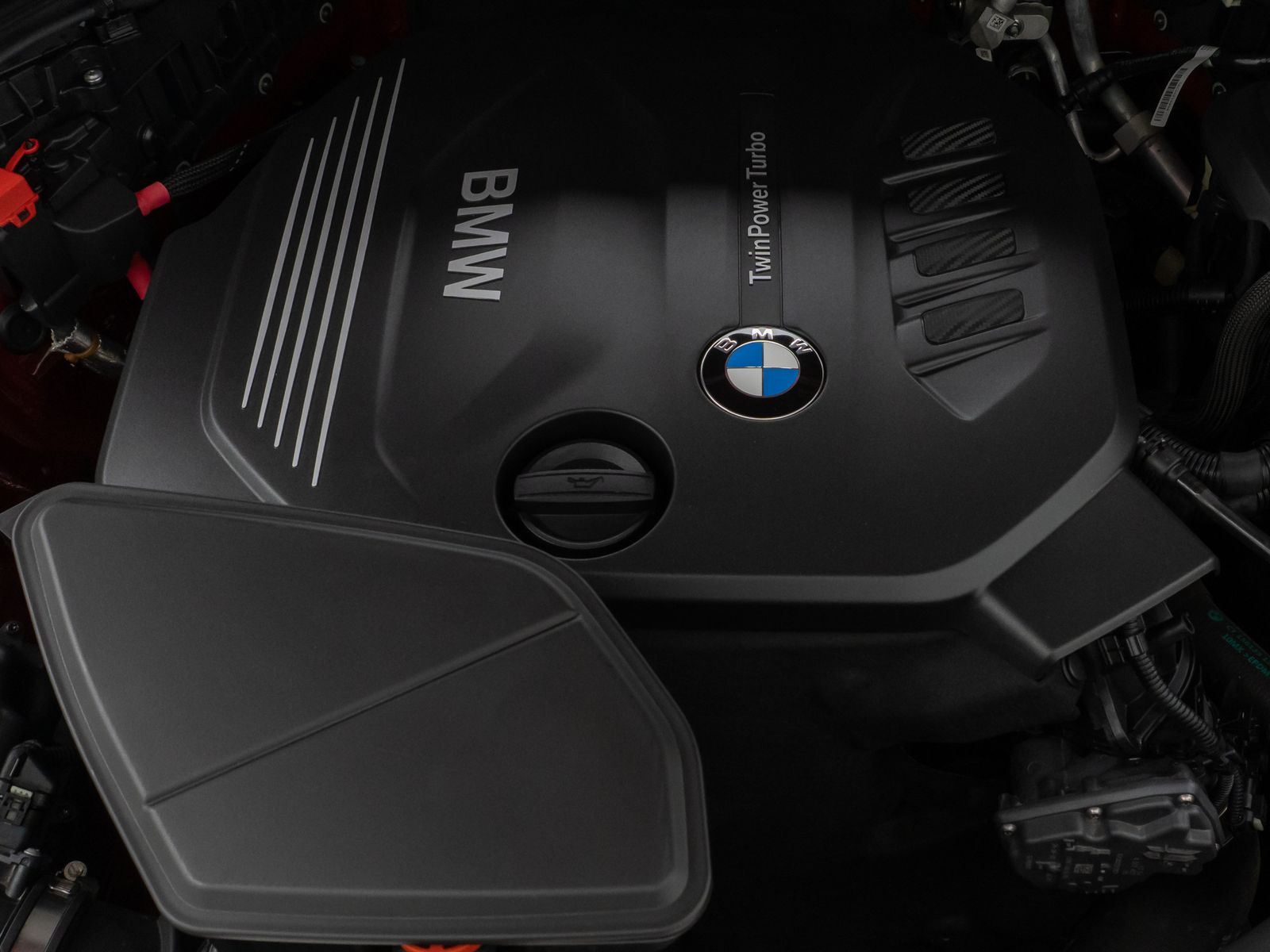 Fahrzeugabbildung BMW X4 xD20d M Sport X Panorama HUD HiFi Komfort 20"