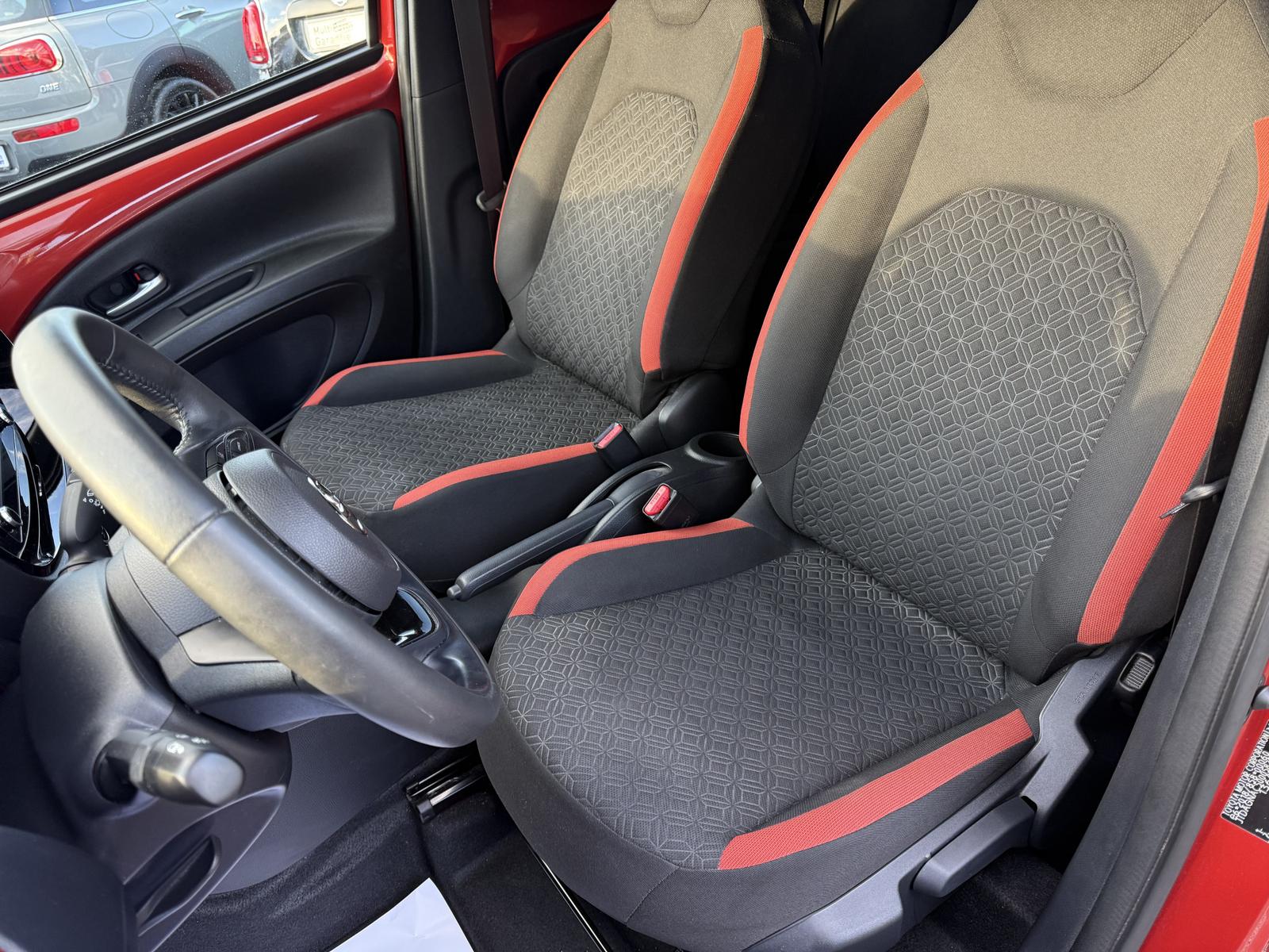 Toyota Aygo SHZ/KAMERA/AUTOMATIK/STYLE-PAKET/PULSE/1.HD